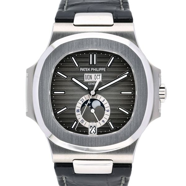 Patek Philippe Nautilus 5726A-001
